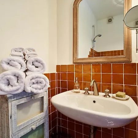 Villa Lemonia Villa *